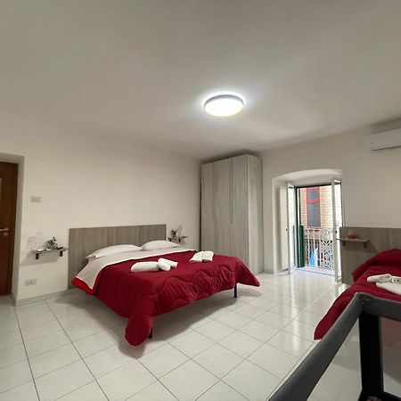Geppino'S Home Napoli Bagian luar foto